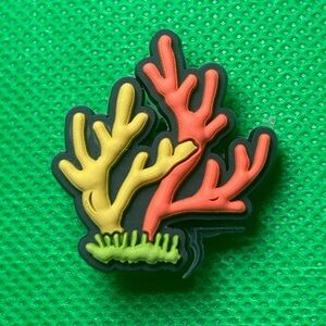 🌼 (5/$10 or 10/$15) NEW “Beach Life” Croc Charm Collection Seaweed Coral VSCO
